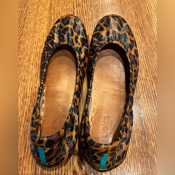Tieks Leopard 8 Beautifully Rehabbed - Picture 3 of 11
